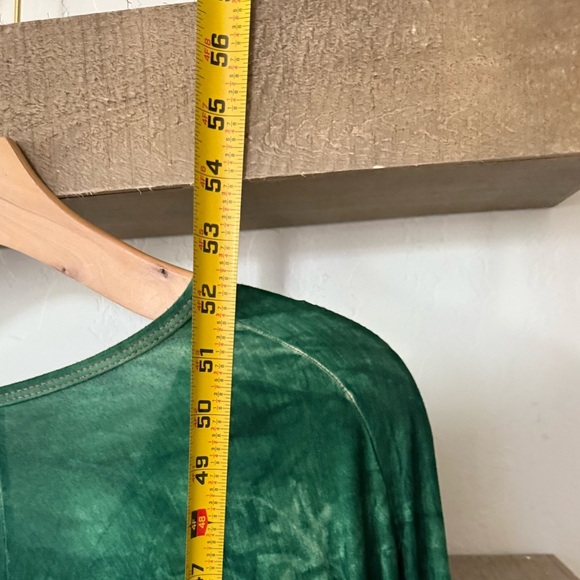 Boutique|Green and Cream Tie-Dye Oversized Maxi/Midi Dress, Boho Beachy style••• - Picture 8 of 8